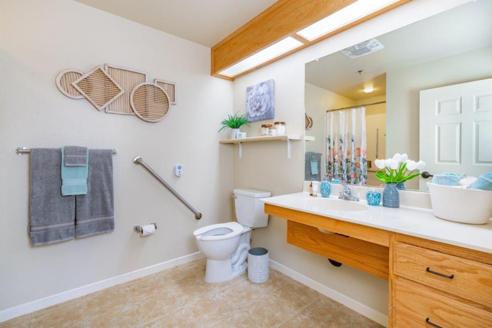 Eskaton Village Placerville bathroom and vanity